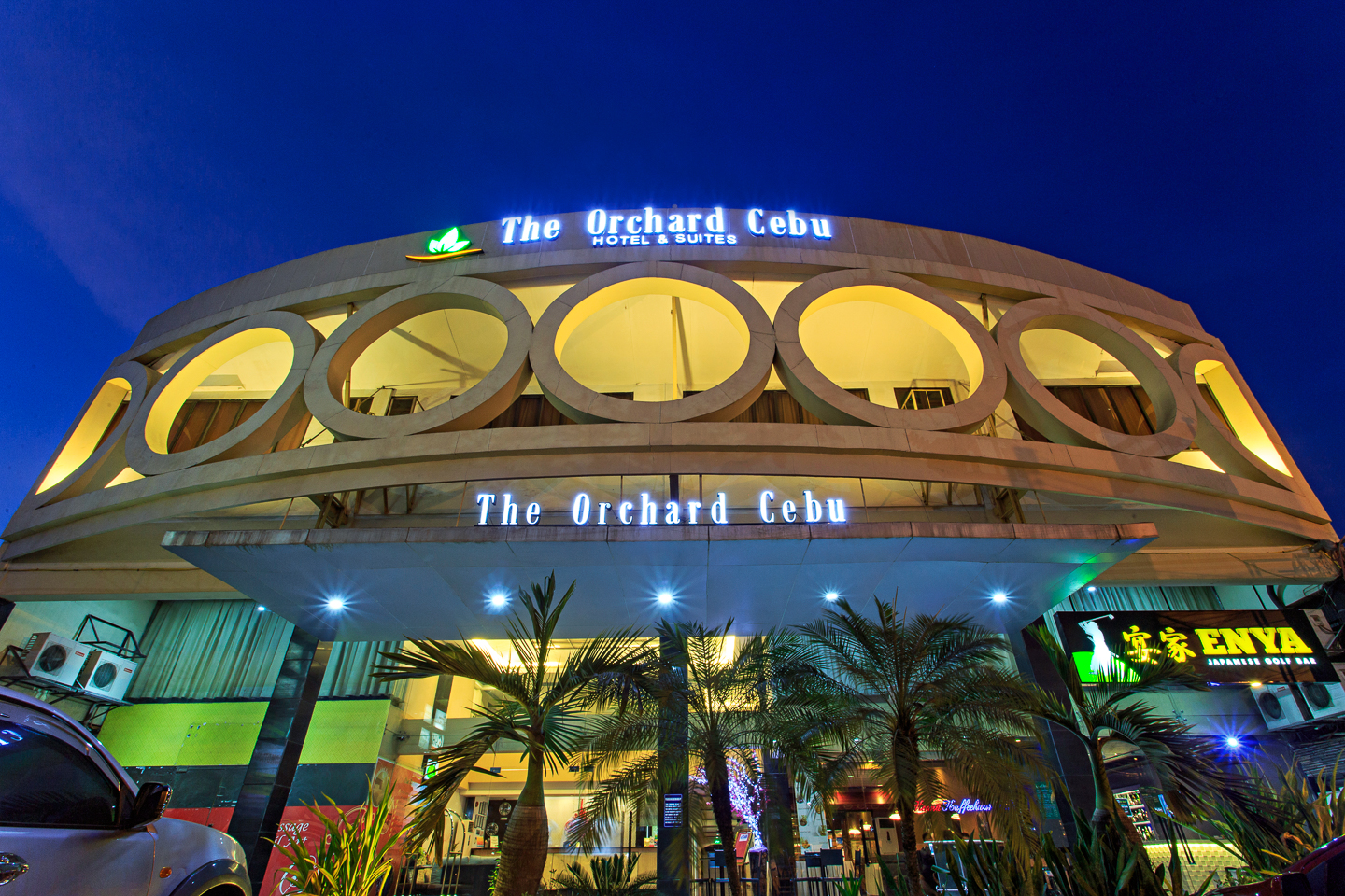 Orchard Hotel